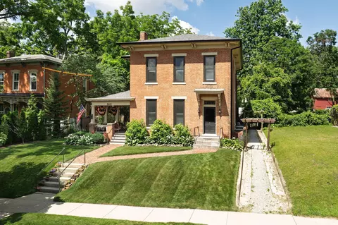 269 N Sandusky St, Delaware, OH 43015