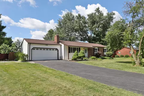 150 Conner Ln, Lewis Center, OH 43035