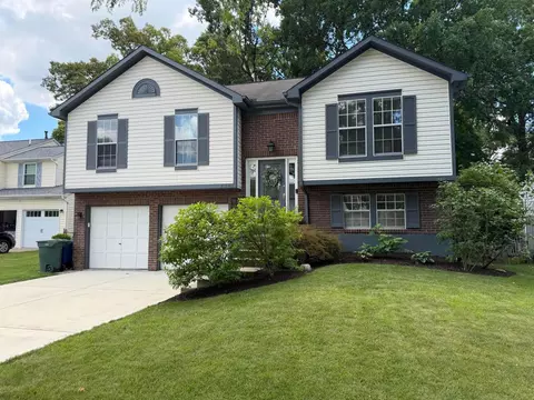 3351 Timber Run Dr, Columbus, OH 43204