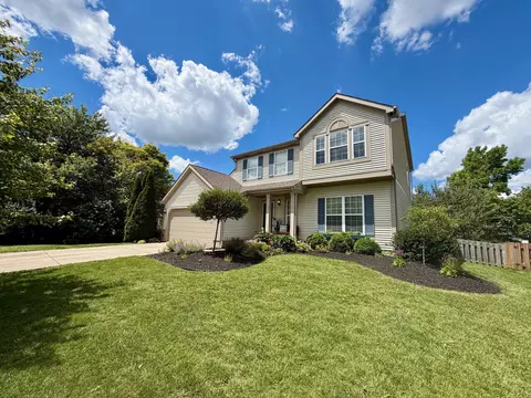 5540 Whispering Oak Blvd, Hilliard, OH 43026