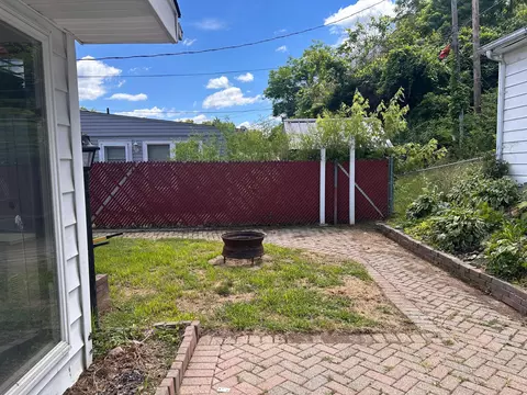 Exterior - 233 Florence Ave, Jackson, OH 45640 photo 5 of 10