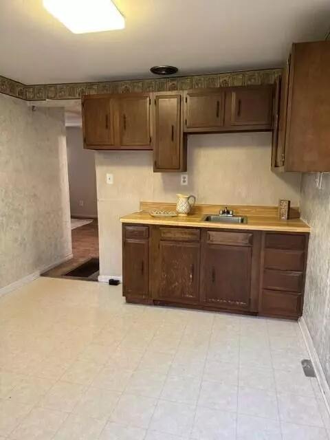179 Tully St, Marion, OH 43302 photo 5