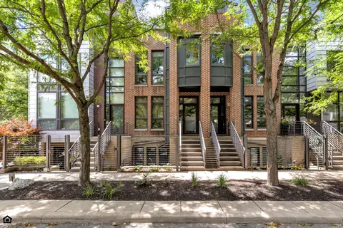 53 N 5th St #TH15, Columbus, OH 43215