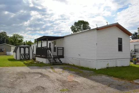 6106 London Groveport Rd #H8, Grove City, OH 43123