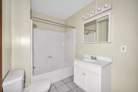 Bath - 3959 Larue Prospect Rd S, Prospect, OH 43342 photo 1 of 3