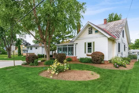 248 N High St, Canal Winchester, OH 43110