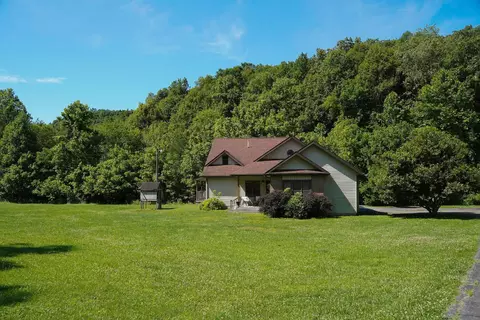 1451 Meadow Run Rd, Waverly, OH 45690