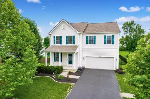 12283 Herons Landing Dr NW, Pickerington, OH 43147