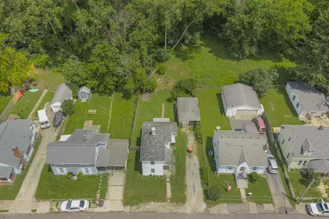 2484 Hilltop Ave, Springfield, OH 45503 photo 3
