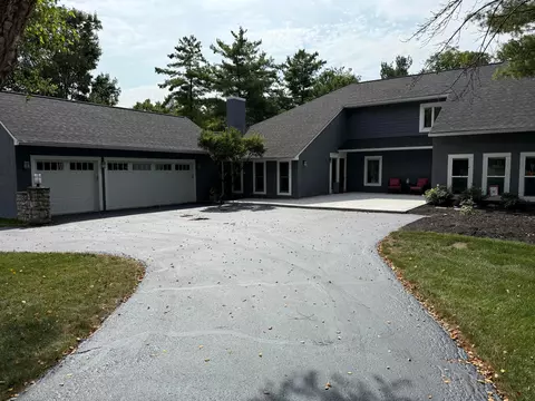 7140 Cook Rd, Powell, OH 43065
