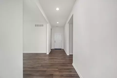 Entry Way - 235 Solstice Rd, Delaware, OH 43015 photo 2 of 6