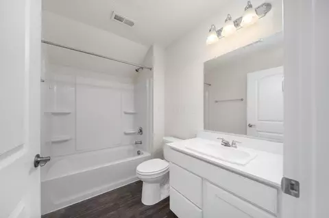 Bath - 235 Solstice Rd, Delaware, OH 43015 photo 3 of 3
