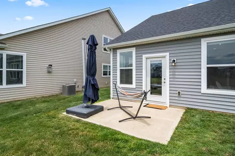 Exterior - 235 Solstice Rd, Delaware, OH 43015 photo 5 of 13