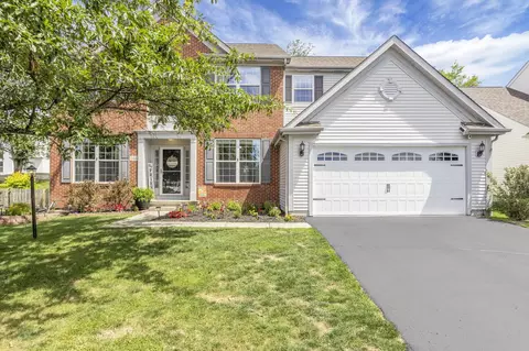 166 Longleaf St, Pickerington, OH 43147