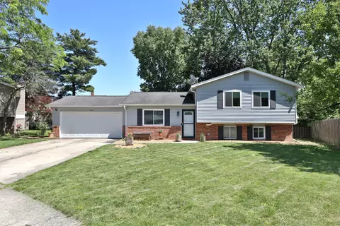 2055 Flanders Ct, Columbus, OH 43235