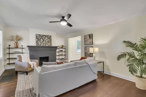Living - 174 E Morrill Ave, Columbus, OH 43207 photo 1 of 1