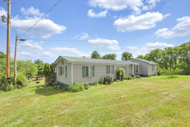 24559 Huffines Rd, Rockbridge, OH 43149