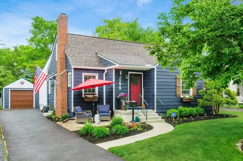 184 Fenway Rd, Columbus, OH 43214