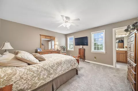Bedroom - 1506 Eagle Pass Dr, Marion, OH 43302 photo 1 of 11