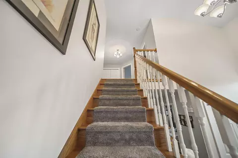 Entry Way - 1506 Eagle Pass Dr, Marion, OH 43302 photo 5 of 9