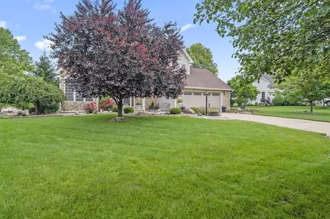 Exterior - 1506 Eagle Pass Dr, Marion, OH 43302 photo 3 of 13