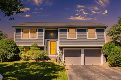 3577 Barker Ct, Canal Winchester, OH 43110