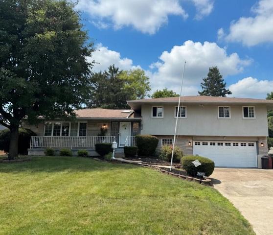 2690 Burnaby Dr, Columbus, OH 43209