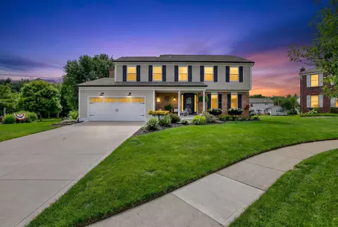 988 Melrose Ct, Pickerington, OH 43147