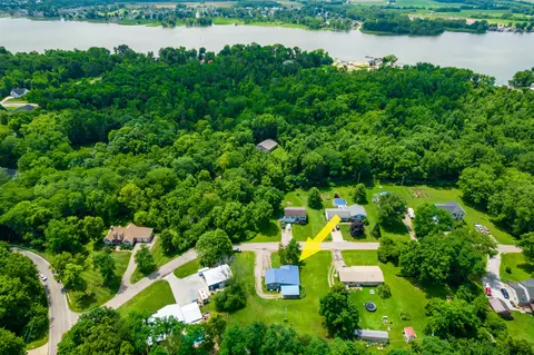 54 Harbor View Drive Dr, Thornville, OH 43076