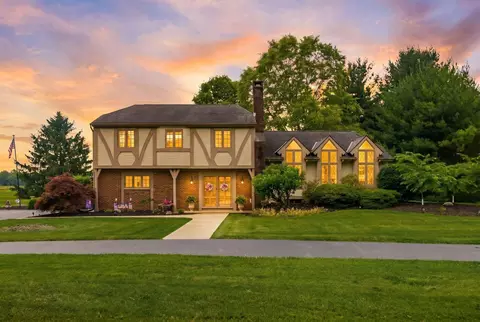 11525 Woodbridge Ln NW, Baltimore, OH 43105
