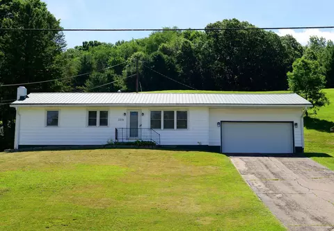 2256 Otsego Ave, Coshocton, OH 43812