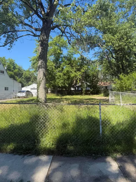 2035 Jermain Dr, Columbus, OH 43219