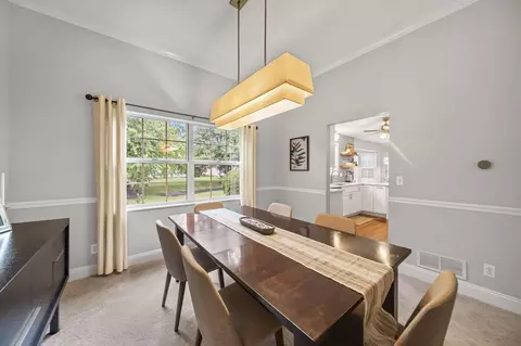 Dining - 2460 Cornwall Ct, Powell, OH 43065 photo 4 of 8