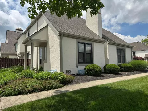 Exterior - 357 Saint Andrews Dr, Dublin, OH 43017 photo 2 of 5