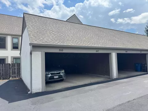 Exterior - 357 Saint Andrews Dr, Dublin, OH 43017 photo 4 of 5
