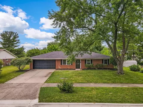 709 Birmingham Rd, Westerville, OH 43081