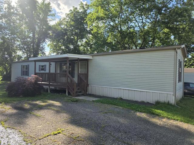 3000 Moxadarla Dr #28, Zanesville, OH 43701