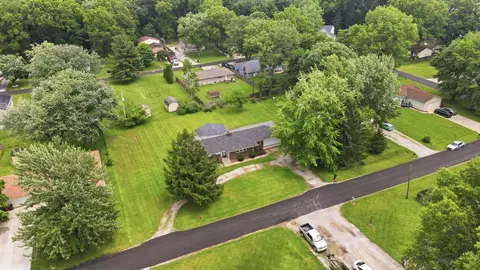 133 S Summit Ridge Dr, Reynoldsburg, OH 43068