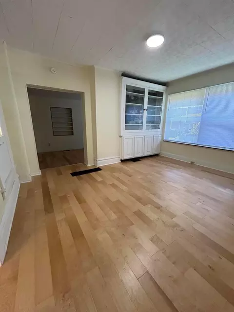 Living - 329 E 12th Ave, Columbus, OH 43201 photo 1 of 2