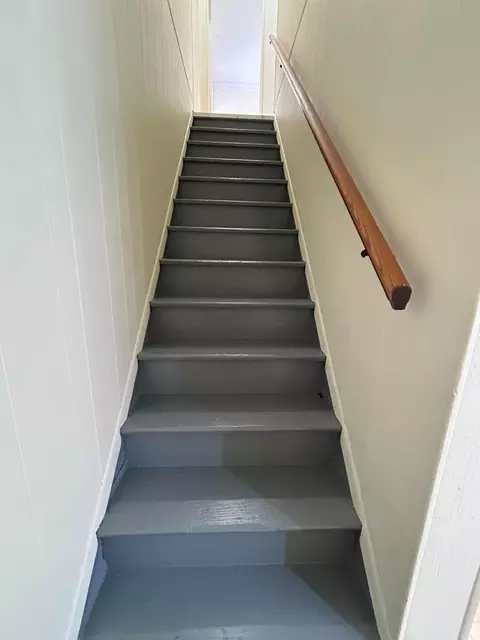 Entry Way - 329 E 12th Ave, Columbus, OH 43201 photo 1 of 2