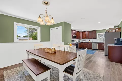 Dining - 147 Nicholas Dr, Circleville, OH 43113 photo 2 of 2