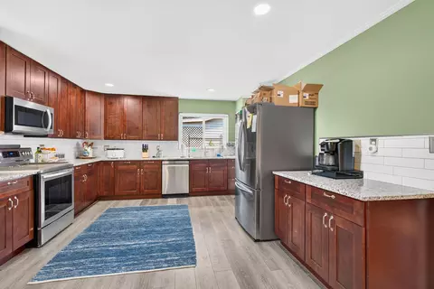 Kitchen - 147 Nicholas Dr, Circleville, OH 43113 photo 1 of 3