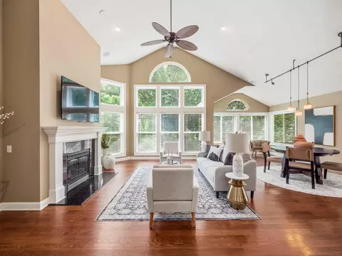 1065 Bluff Vista Dr, Columbus, OH 43235