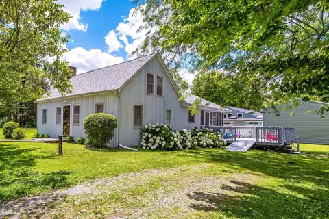 13635 Maple Rd NE, Thornville, OH 43076