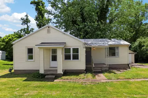 86 Van Sant St, Zanesville, OH 43701