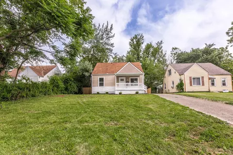 2288 Middlehurst Dr, Columbus, OH 43219