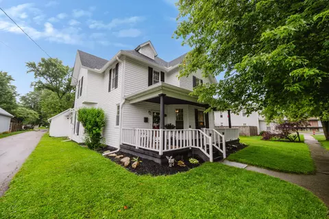 204 E 1st Ave, Plain City, OH 43064