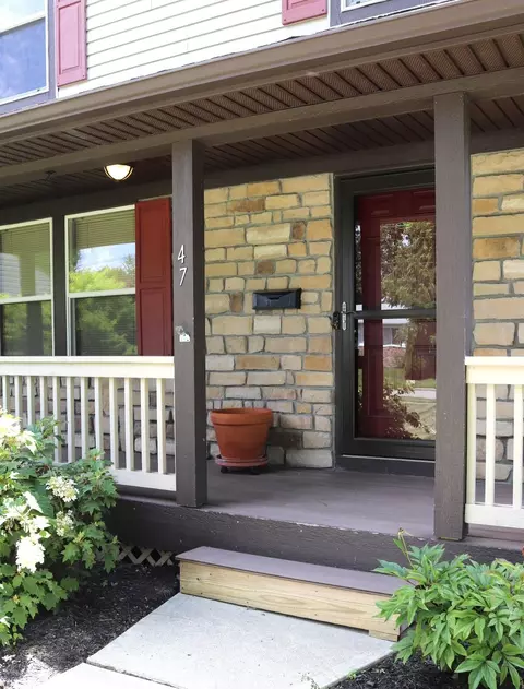 Exterior - 47 High St, Delaware, OH 43015 photo 3 of 10