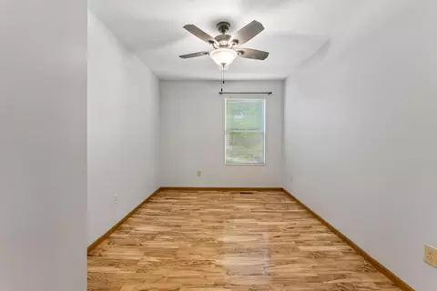 Bedroom - 47 High St, Delaware, OH 43015 photo 1 of 6