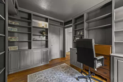 Other - 237 Maple Dr, Columbus, OH 43228 photo 7 of 10